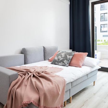 Rent Like Home - River City Apartments วรอตซวาฟ ภายนอก รูปภาพ
