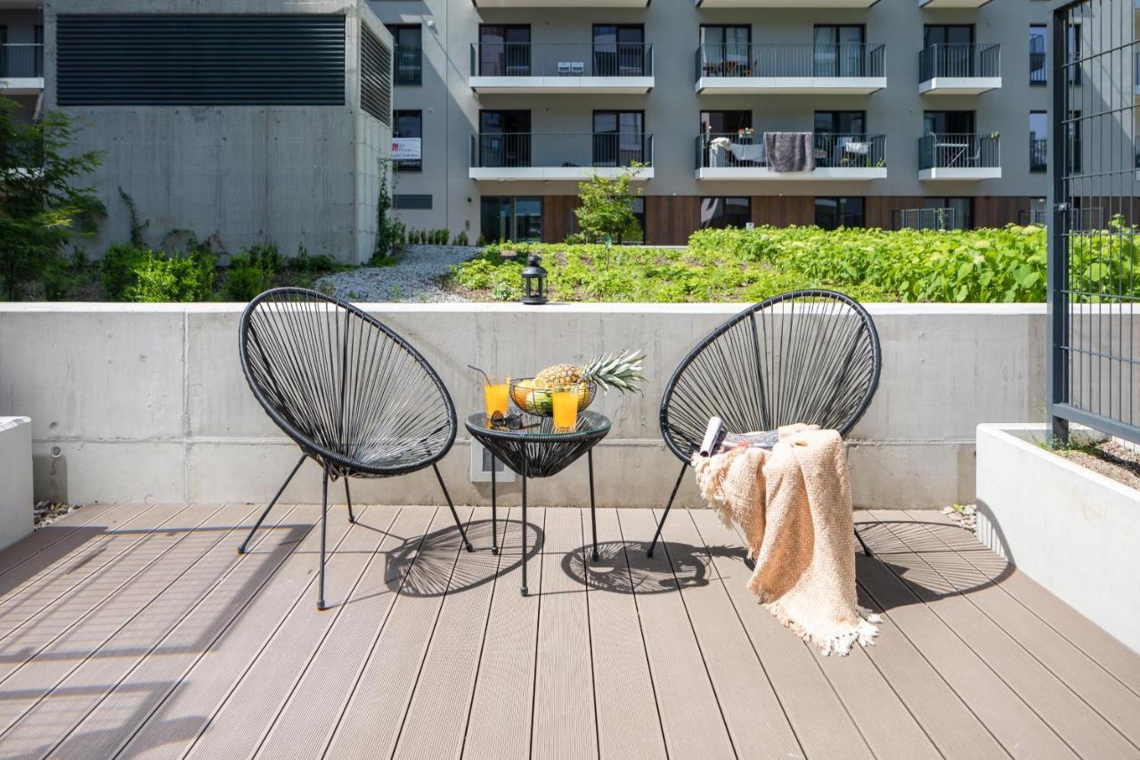 Rent Like Home - River City Apartments วรอตซวาฟ ภายนอก รูปภาพ